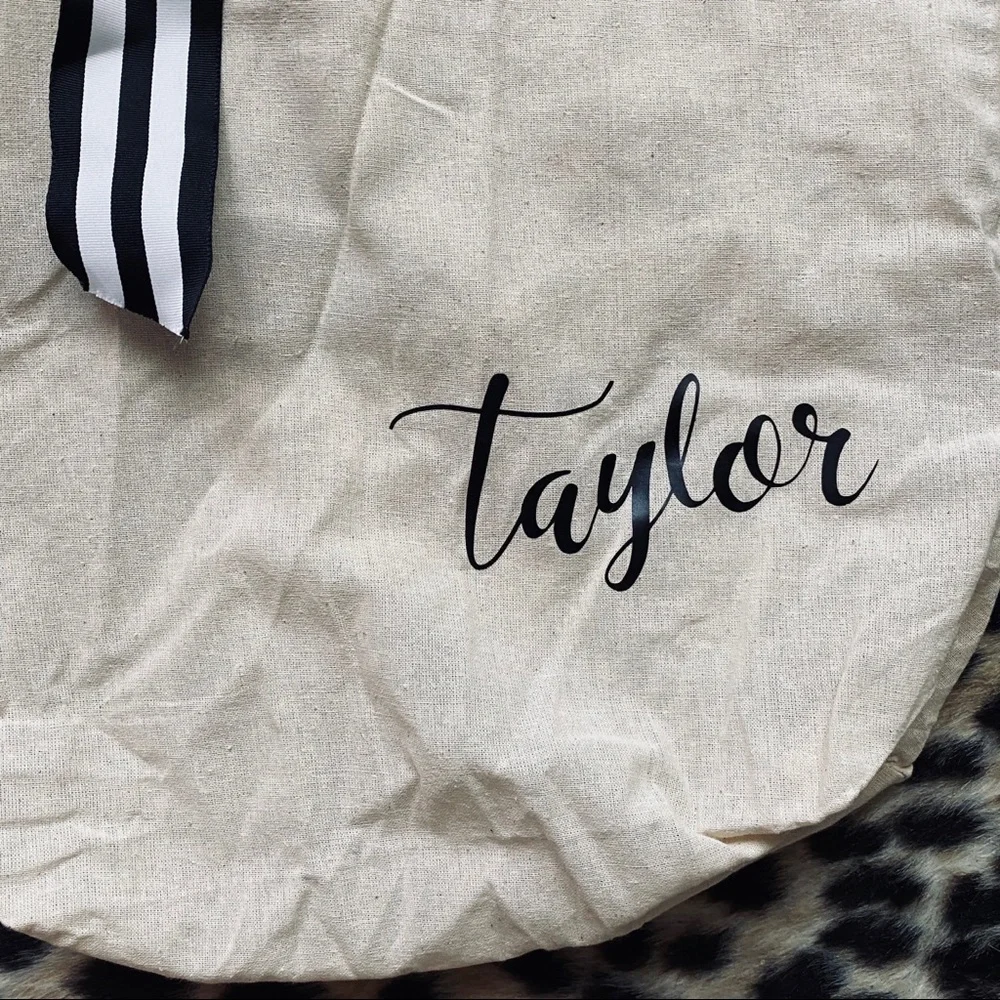 Lightweight tote bag